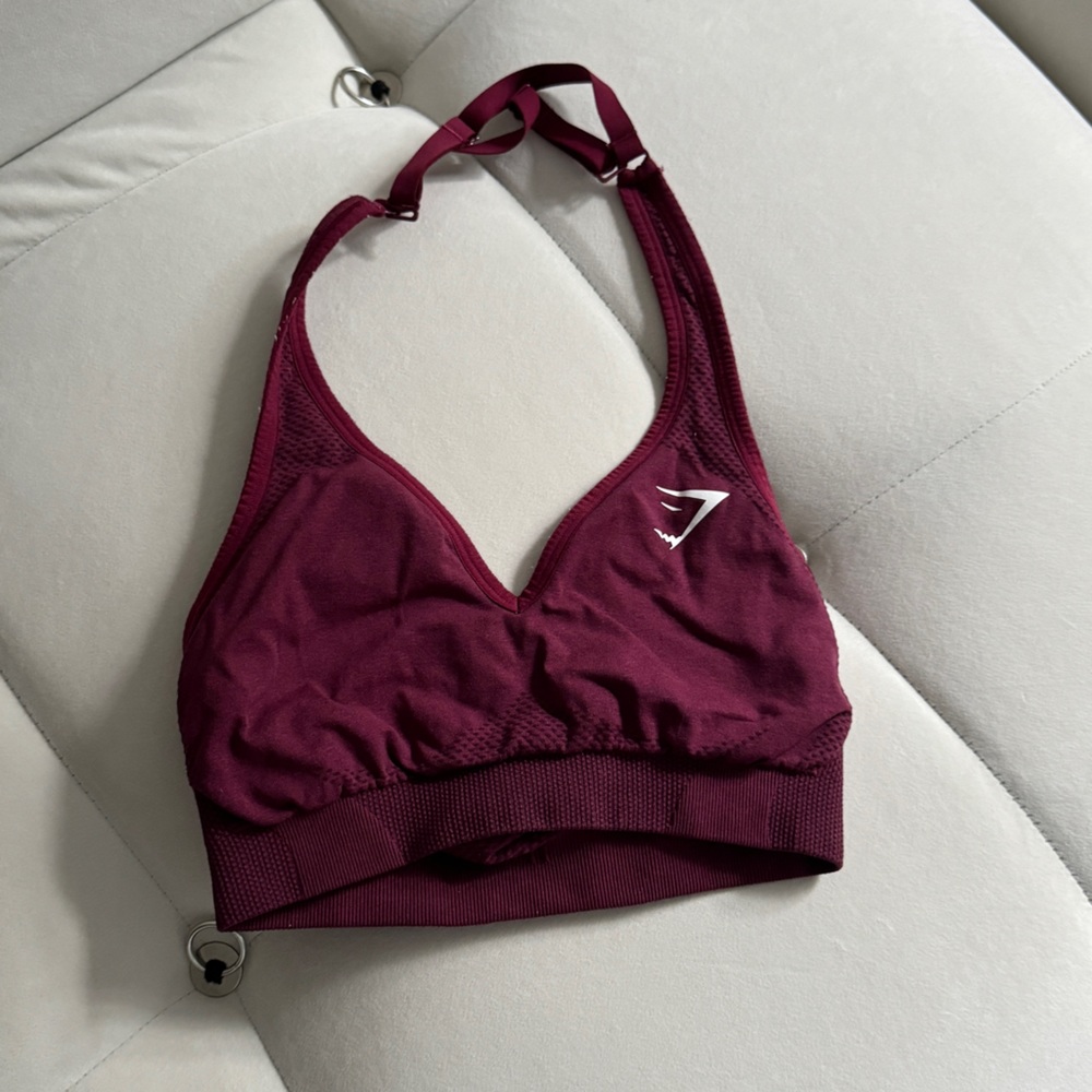 Gymshark seamless sports bra (cherry)